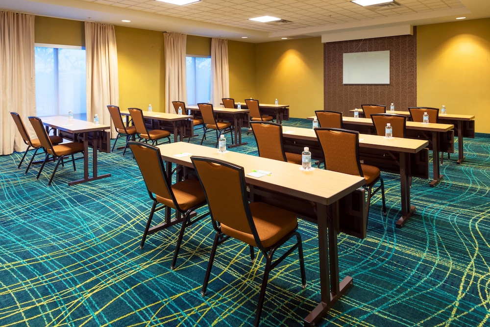 Springhill Suites Boulder Longmont 40/42