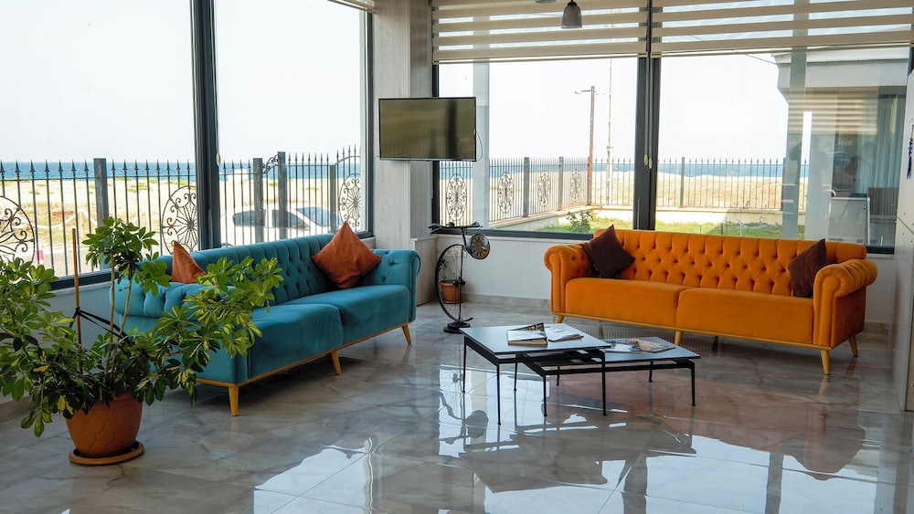 Yalikoy Deniz Otel 24/50