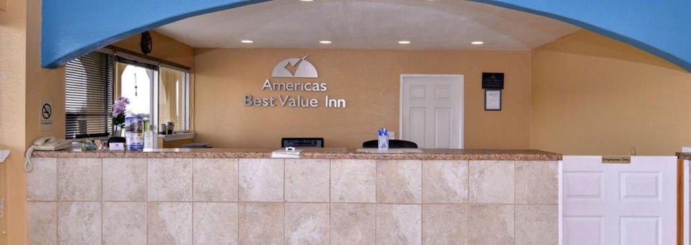 Americas Best Value Inn Schulenburg 8/26