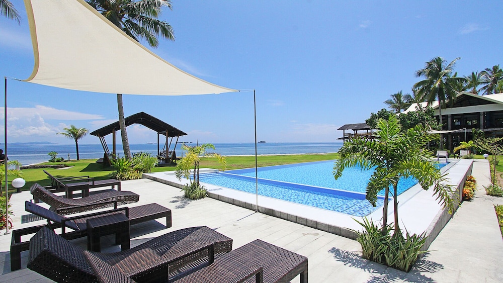 Ocean 101 Beach Resort 44/50