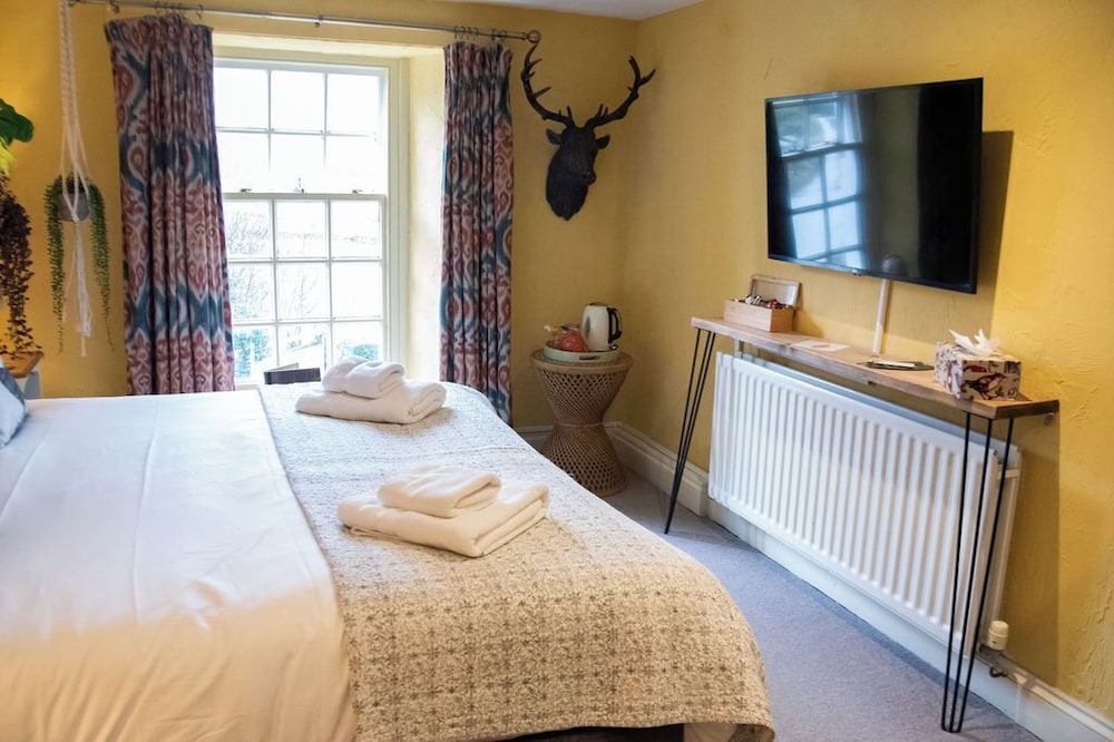 The Brown Horse Inn 11/50