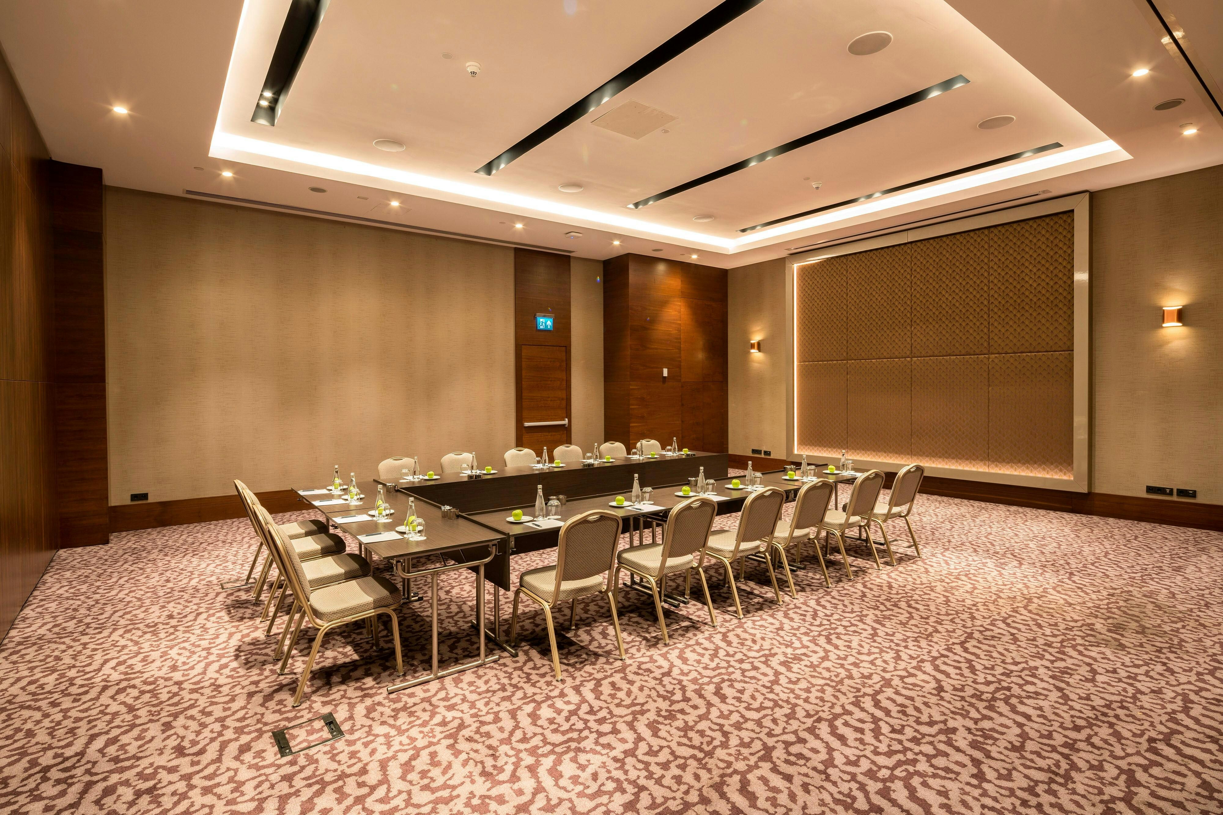 Sheraton Grand Istanbul Atasehir 73/79