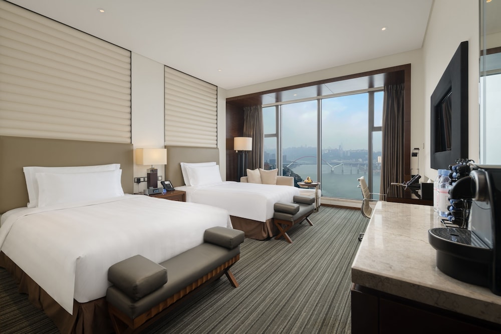 Radisson Blu Plaza Chongqing 13/50