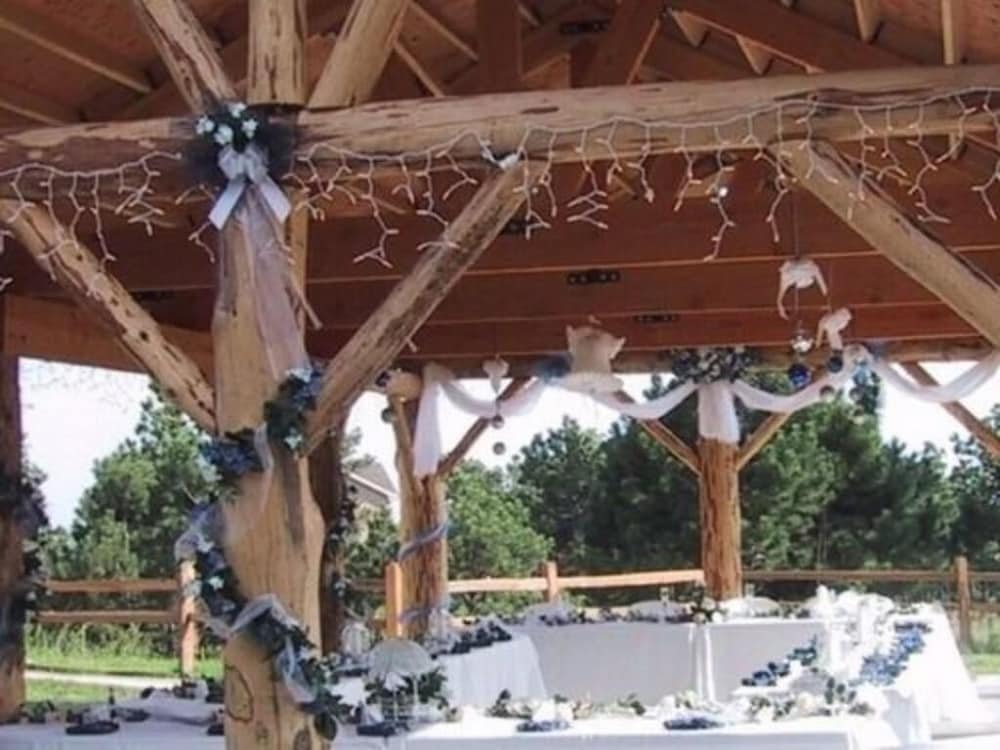 Black Forest B&B Lodge & Cabins 5/49