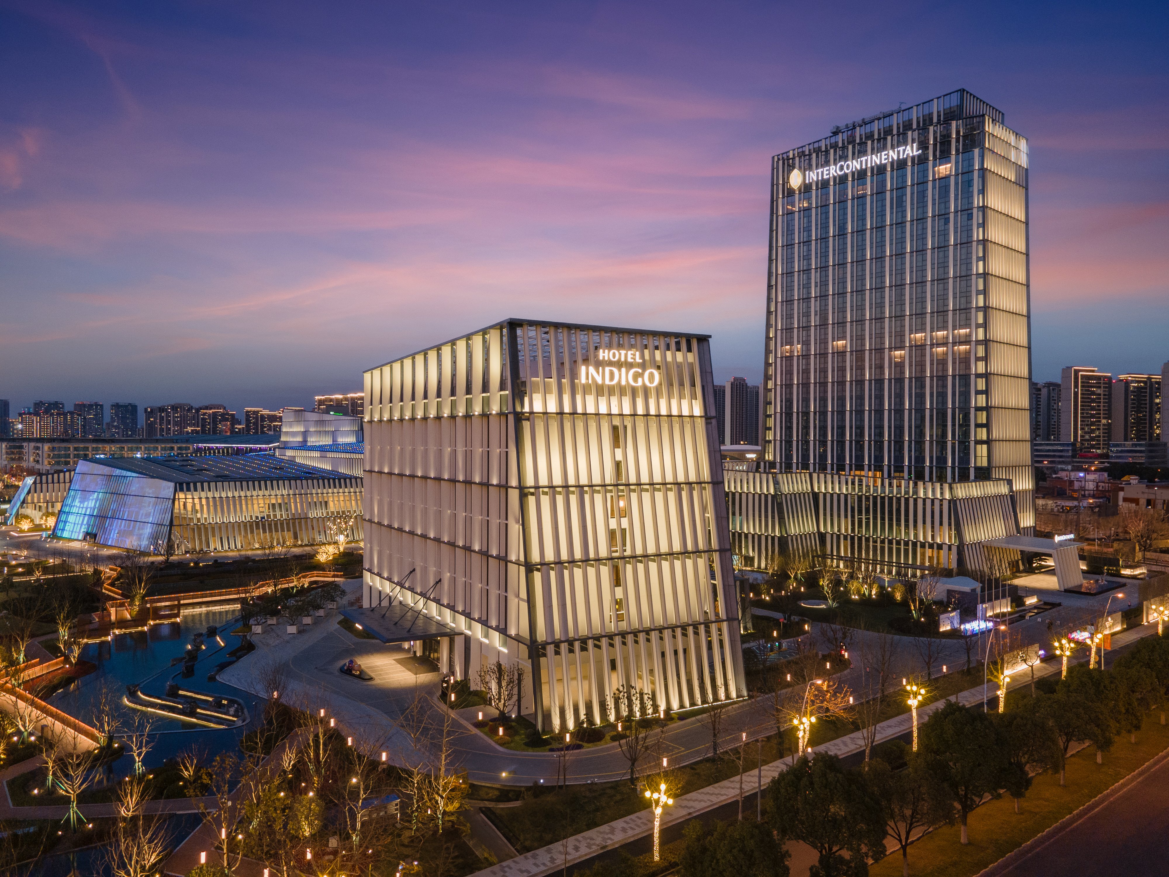 Hotel Indigo Wuxi Taihu New City by IHG 4/37