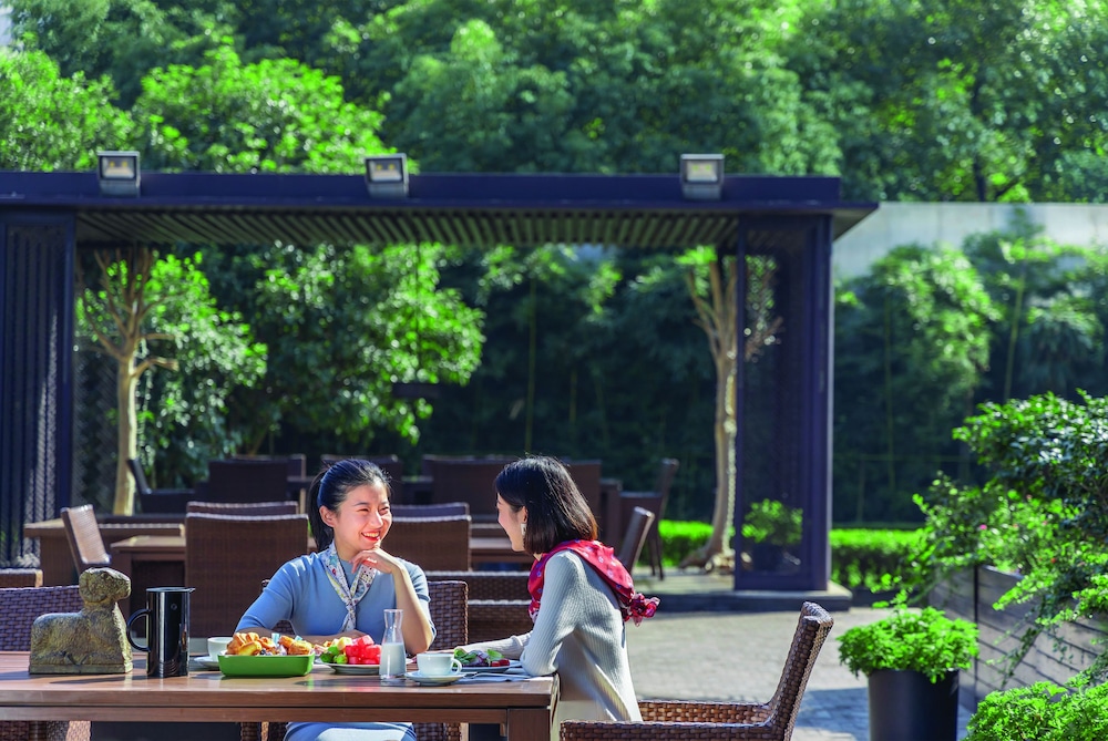 Hyatt Regency Wuhan Optics Valley 22/57