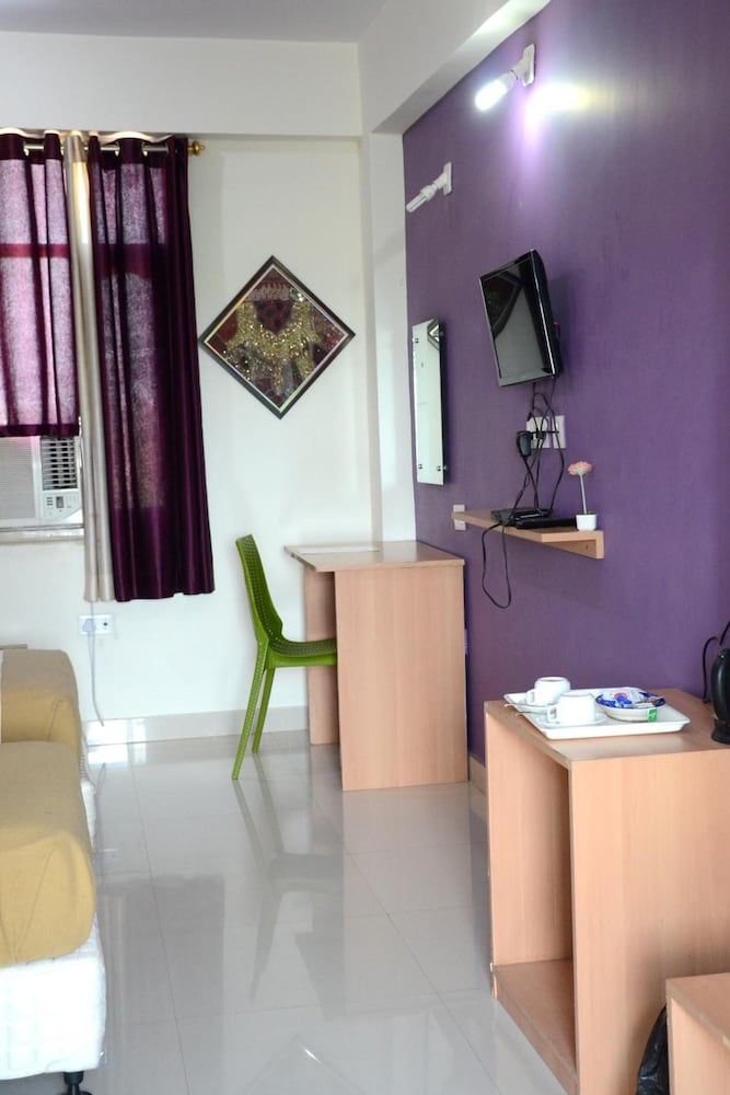 Hotel Bodh Vilas 7/37