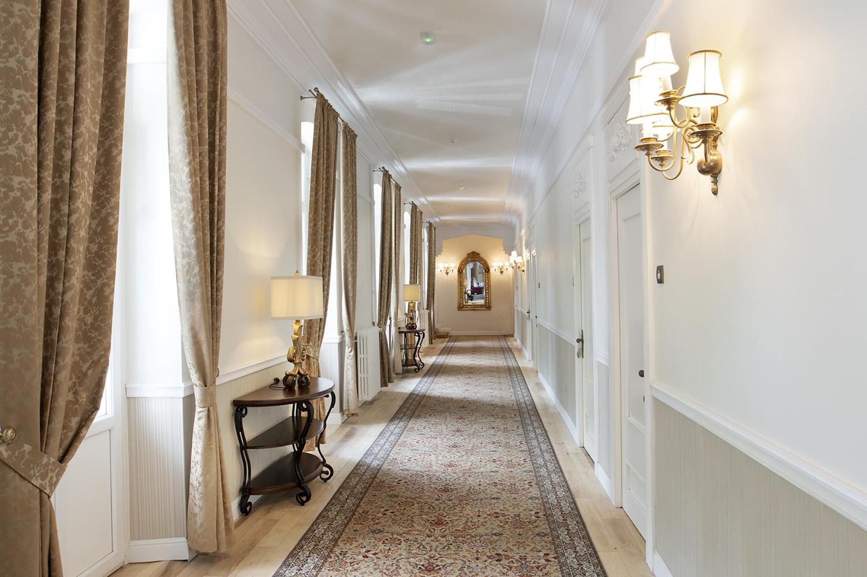 Hotel Caraiman 43/50