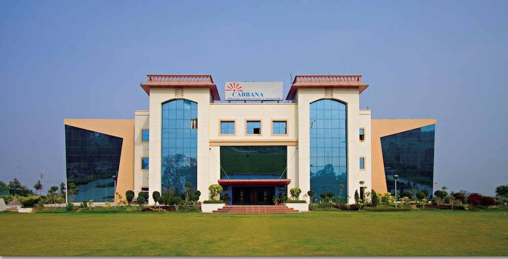 The Cabbana Resort And Spa 3/59