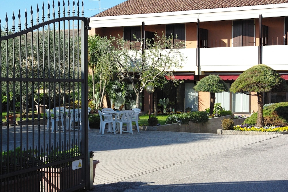 Hotel Andreis 39/43