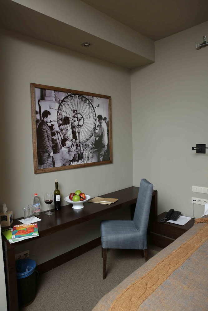 Tufenkian Historic Yerevan Hotel 33/61