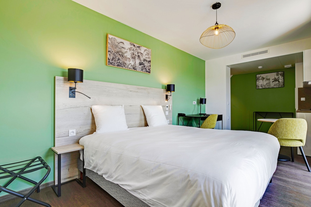 All Suites Appart Hotel Palaiseau - Massy TGV 8/41