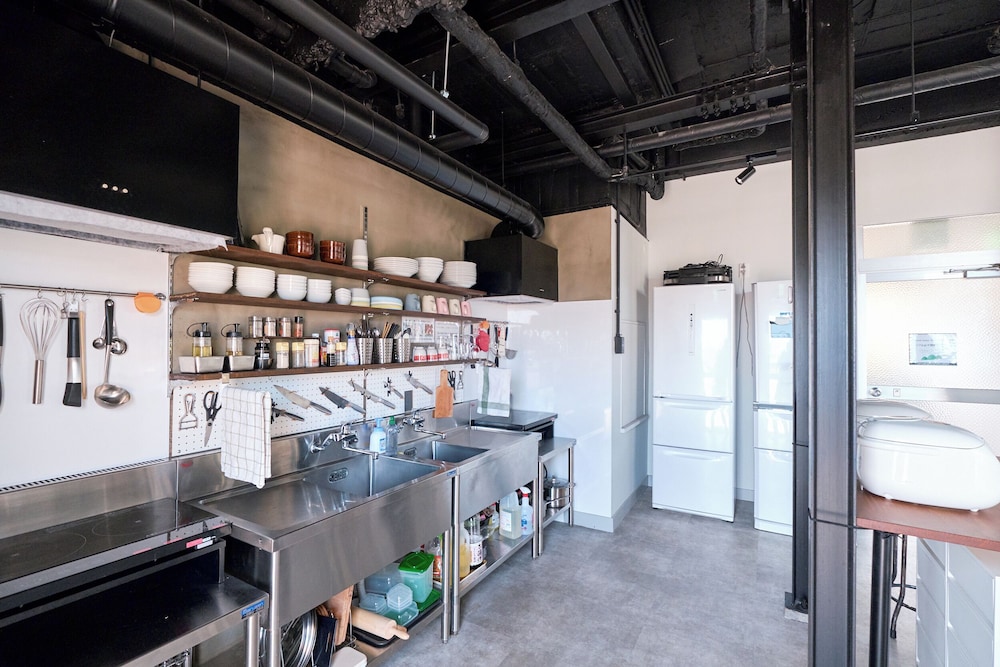 J-Hoppers Lake Biwa Guesthouse - Hostel 43/61