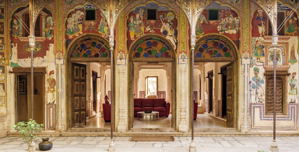 VIVAANA CULTURE HOTEL 5/50