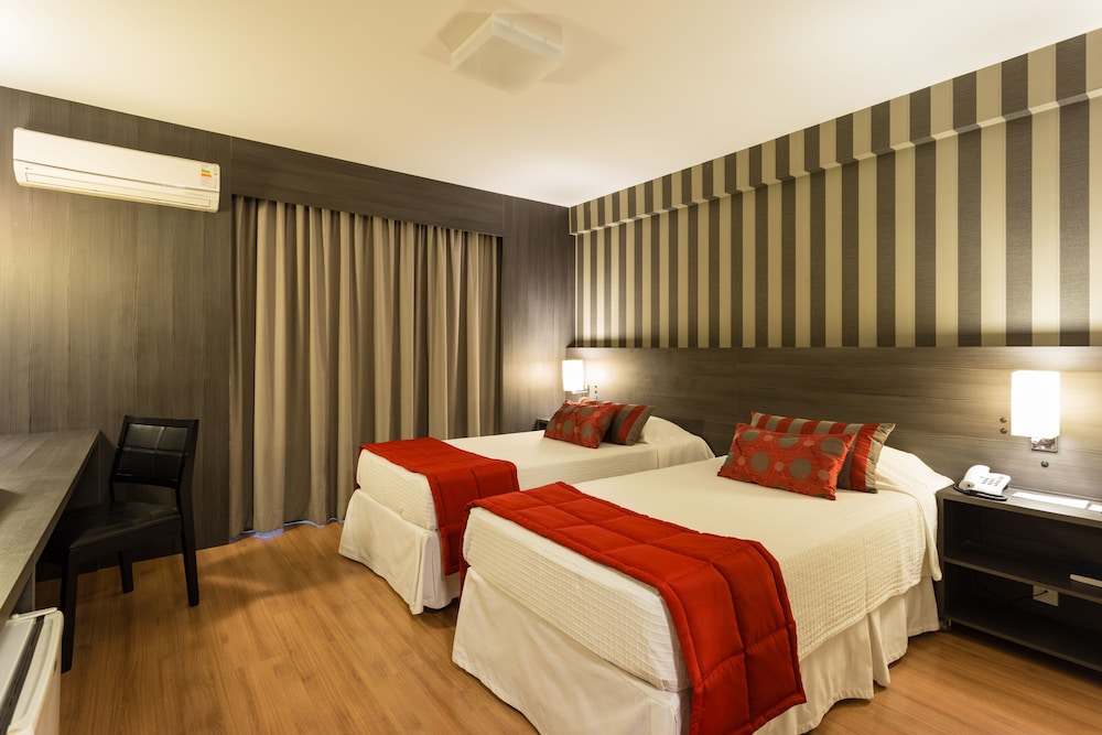 Faial Prime Suites 10/56