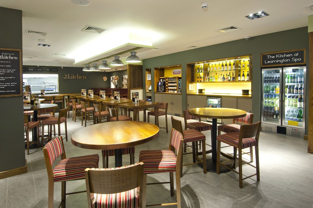 Premier Inn Leamington Spa Town Centre 36/54