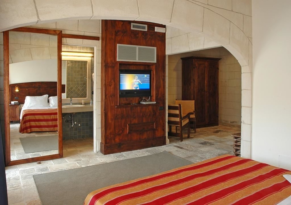 UNA Hotels Regina Bari 12/57