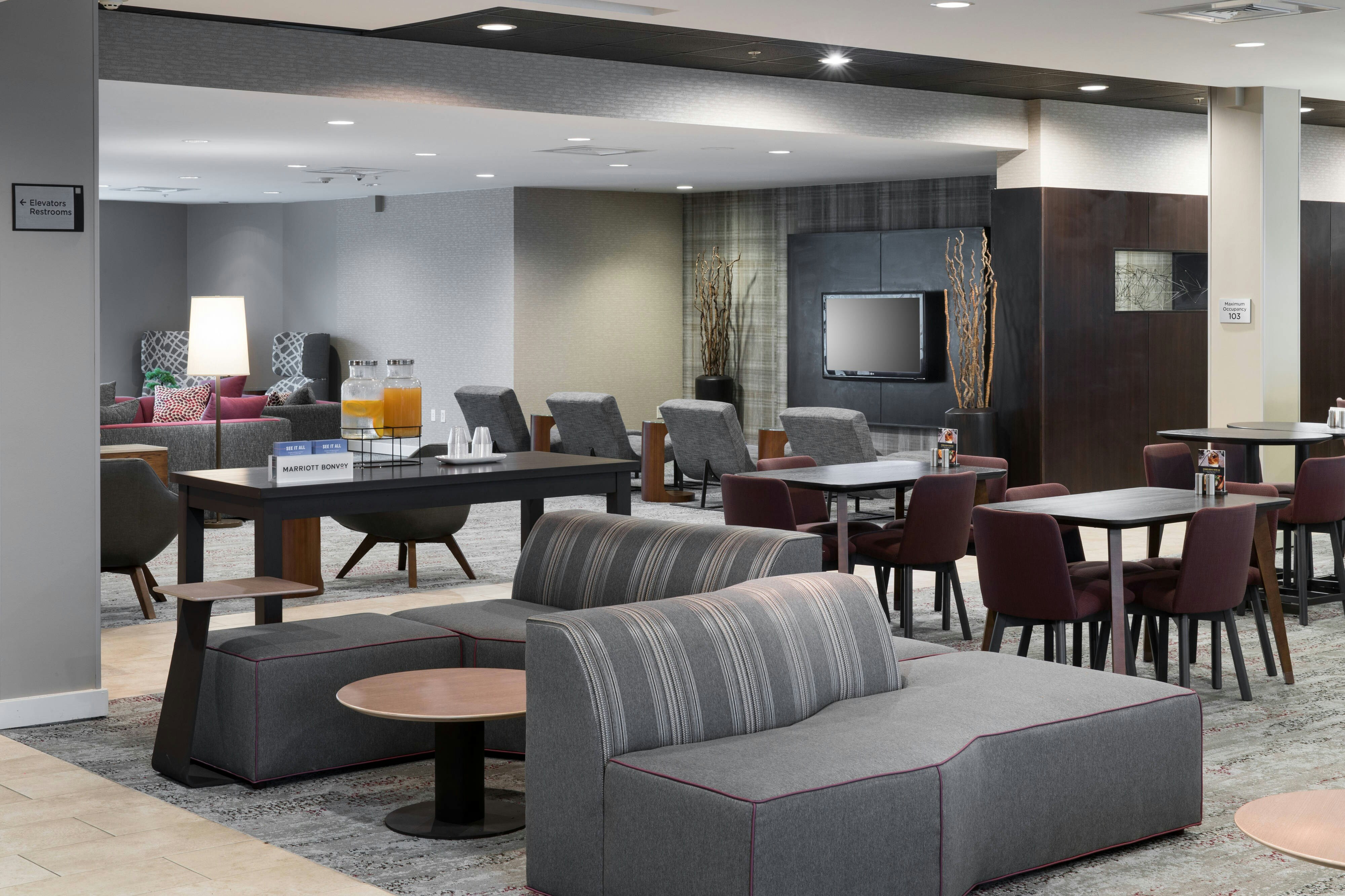 Courtyard Austin North Parmer Lane 15/19
