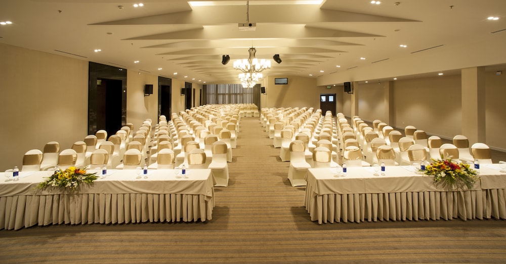 Terracotta Hotel Resort Dalat 40/50