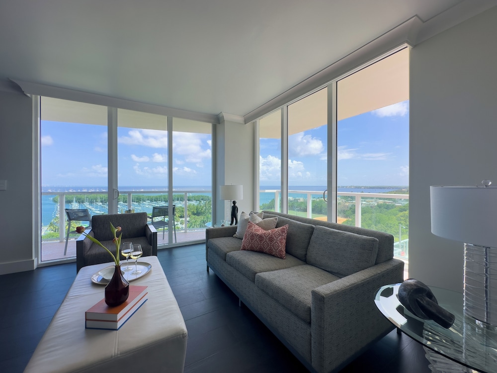 Miami Vacation Rentals - Coconut Grove 41/60