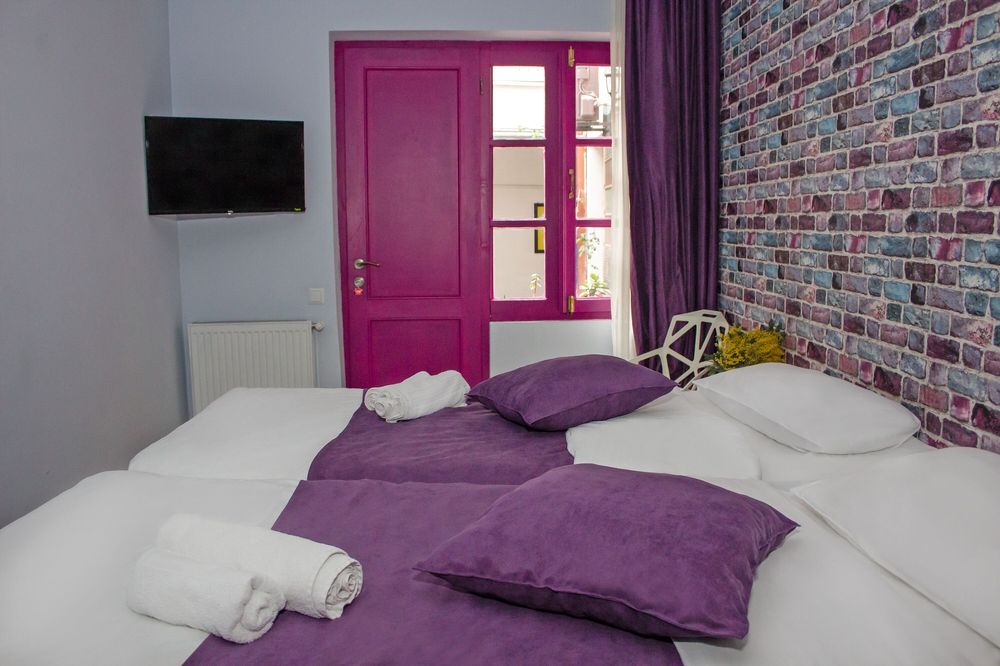 STANDARD, TWIN BEDS