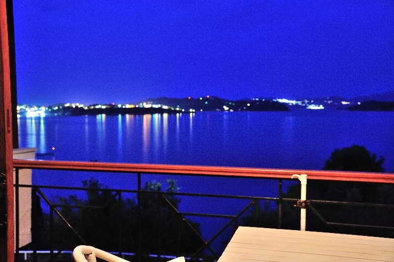 VASSILIAS BEACH APARTMENTS 22/31