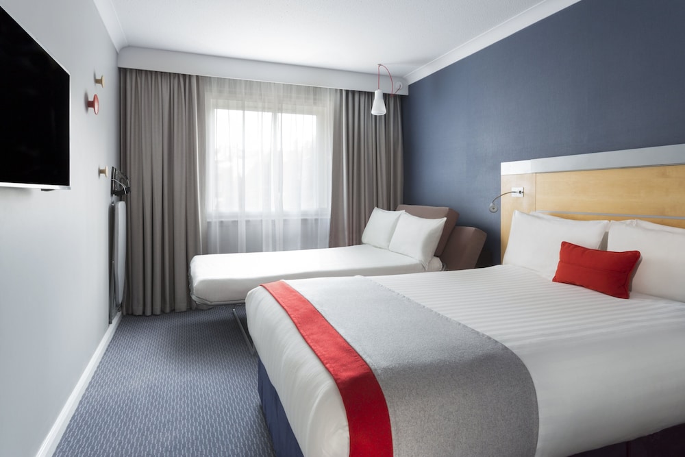 Holiday Inn Express Park Royal 15/63