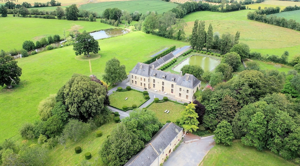 Chateau Du Bu 38/50
