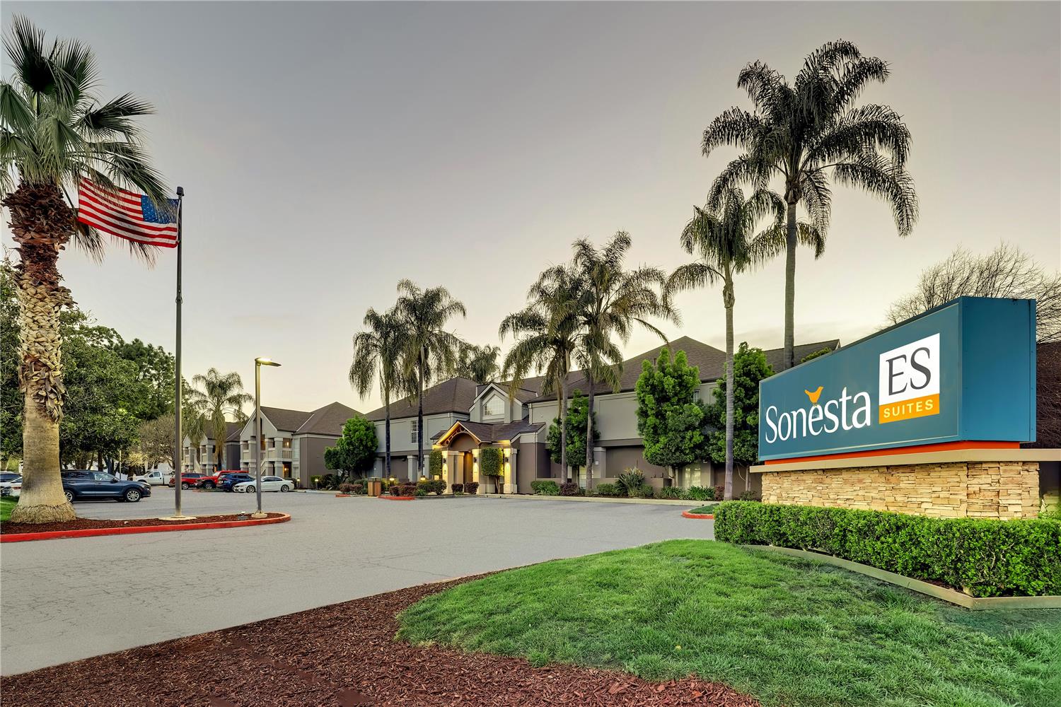 Sonesta ES Suites San Jose Airport 17/24