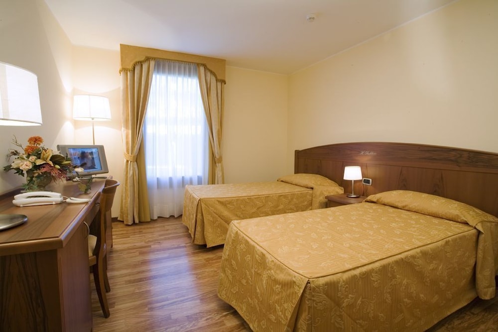 HOTEL PURLILIUM 11/50