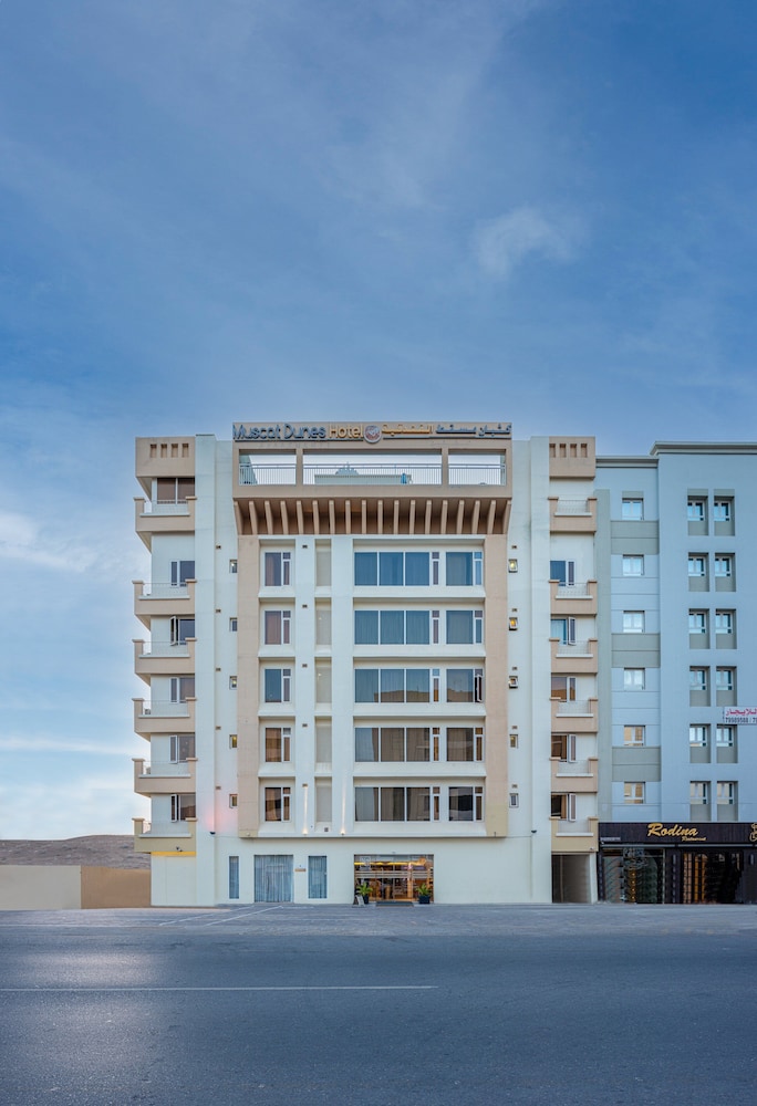 Muscat Dunes Hotel in MUSCAT