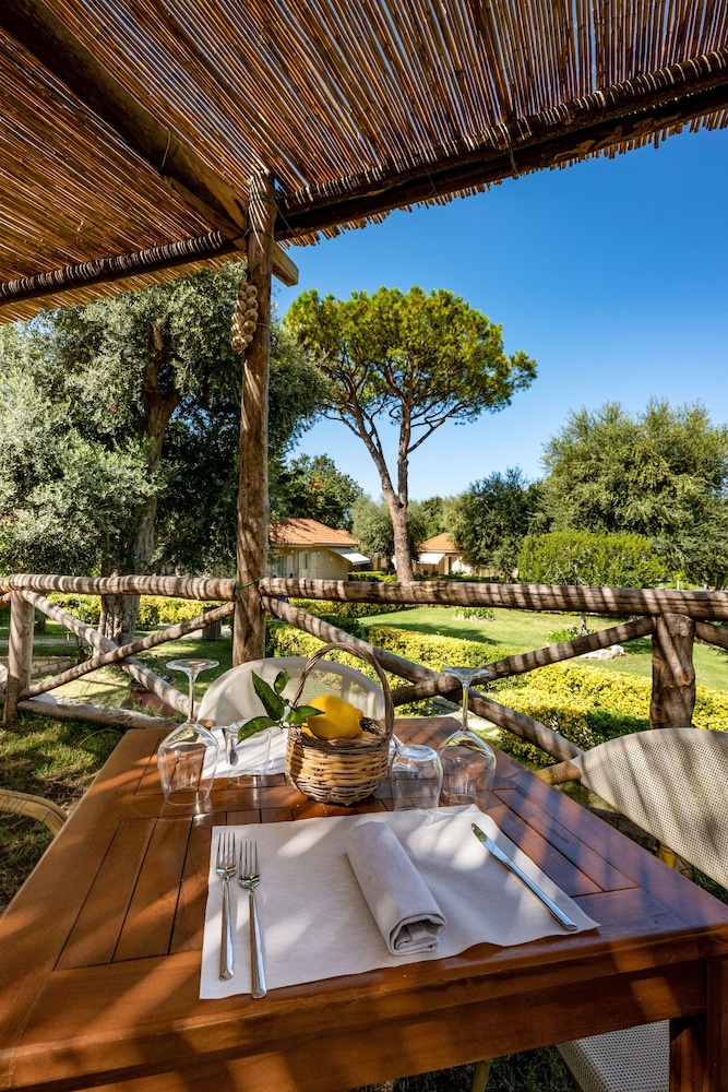 Sopra Mare Resort (ex Villaggio Turistico Costa Alta) 35/50