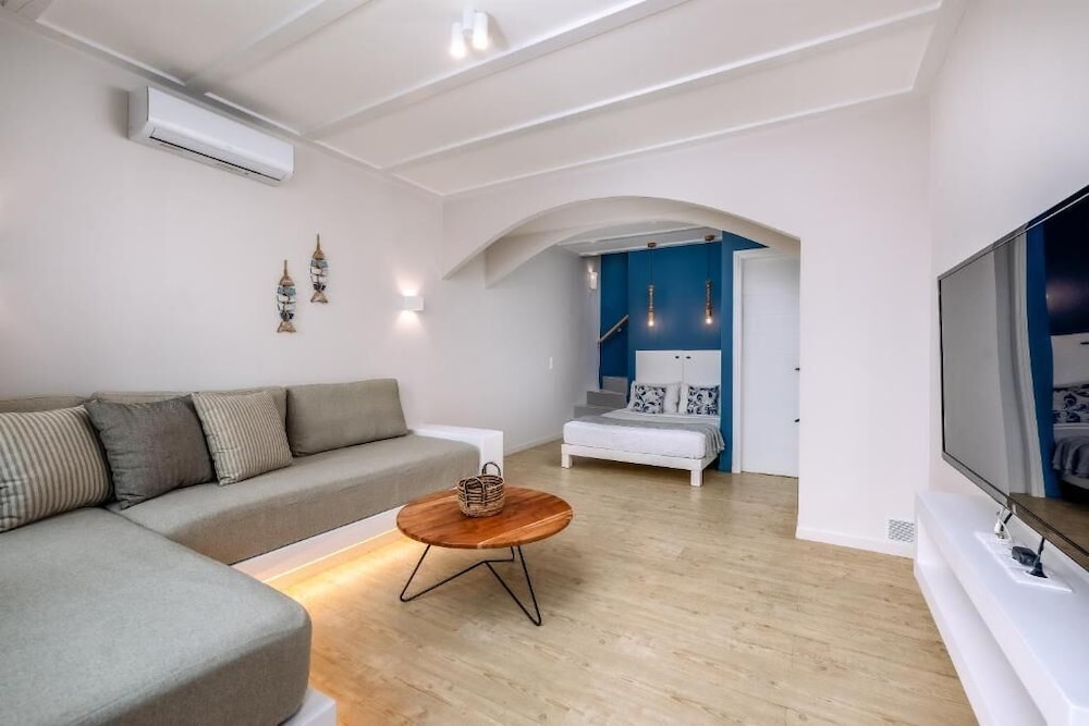 Blue Bay Resort Village 26/44