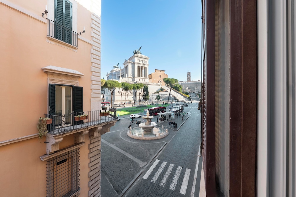 Vittoriano Suite 52/59