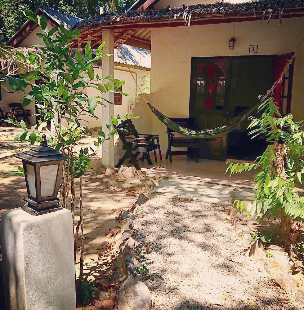 Papillon Bungalows 4/31