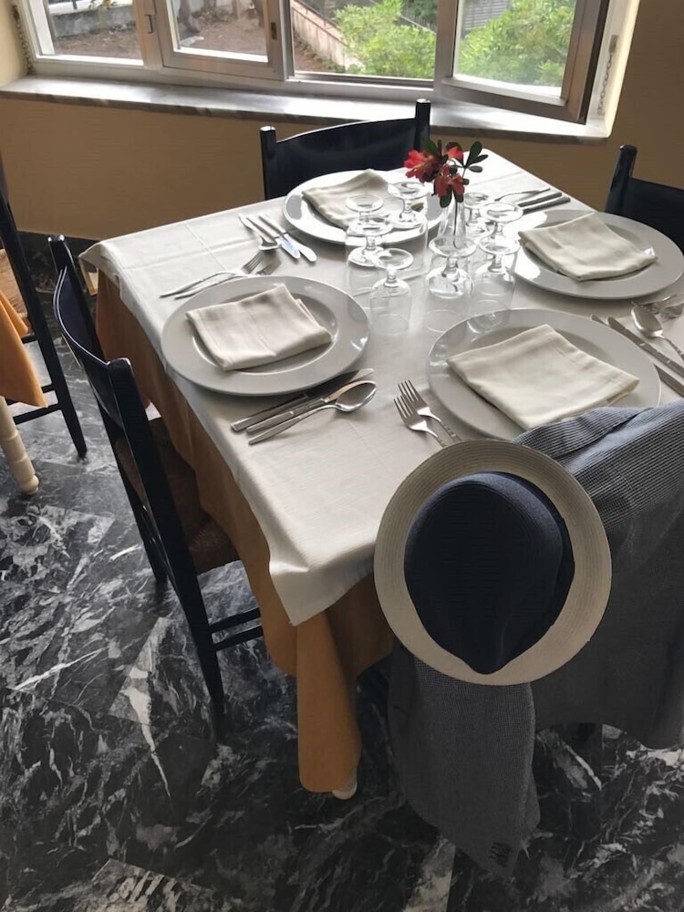 Albergo Pensione Cinquestelle 24/36