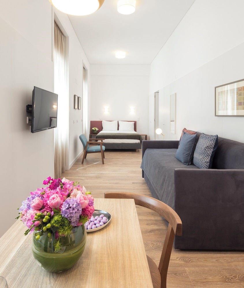 Lisbon Serviced Apartments - Chiado Emenda 58/70