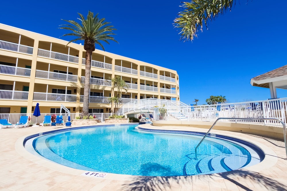 Coral Reef Beach Resort 11/32