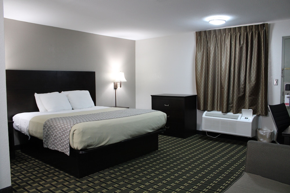 Savannah Inn 27/60