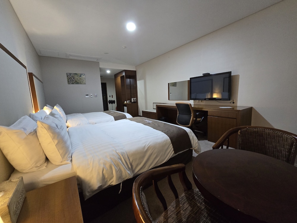 Narsha Hotel 26/53