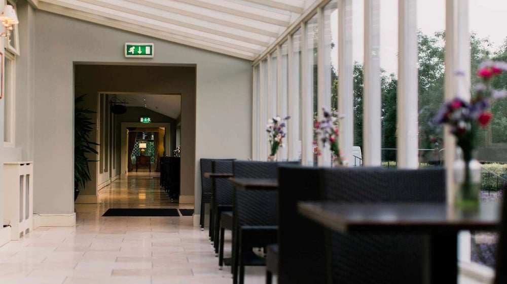 ABBEYLEIX MANOR HOTEL 20/35
