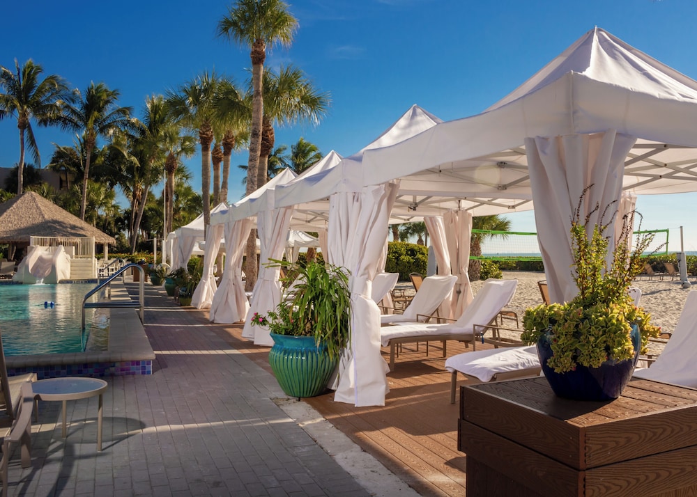 Sundial Beach Resort 16/50