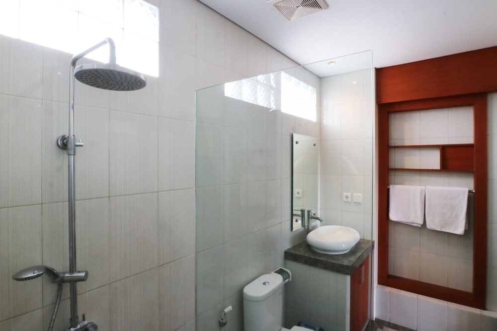 Kondra Premiere Guest House 29/41