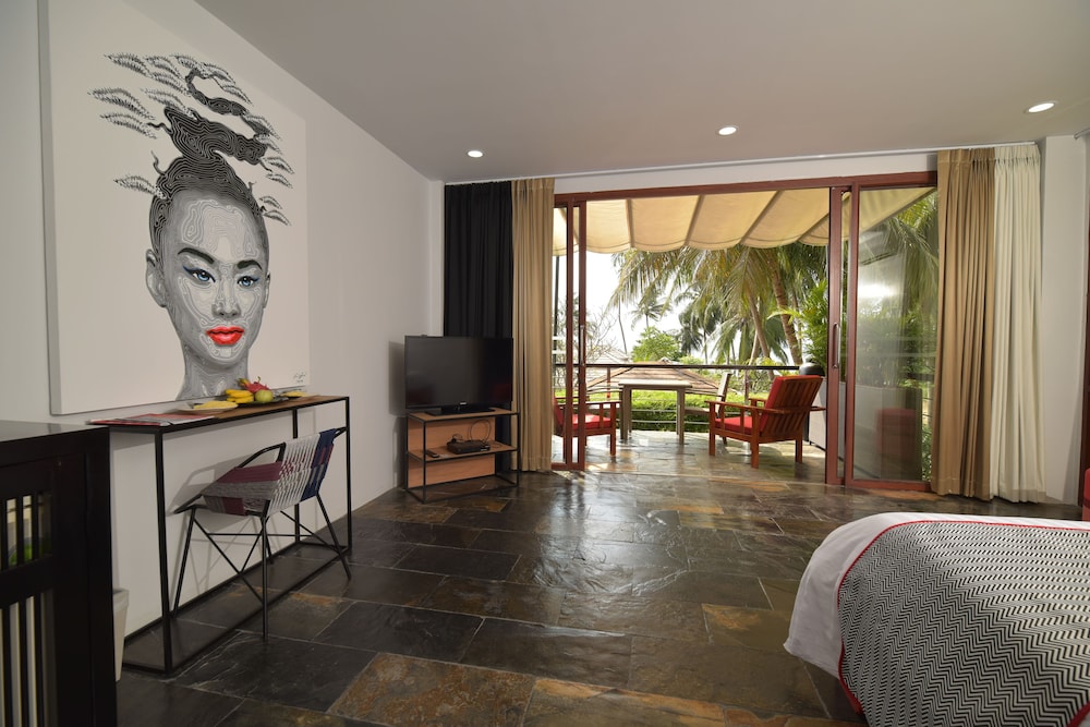The Sunset Beach Resort Spa Taling Ngam 27/50