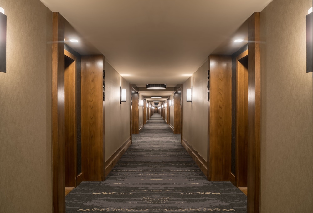 The Malcolm Hotel Canmore 39/46