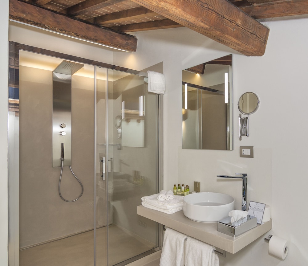 Palazzo Cini Luxury Rooms In Pisa 46/50