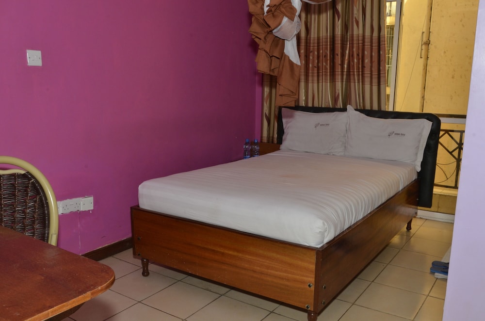 Aden Bay City Hotel 9/21