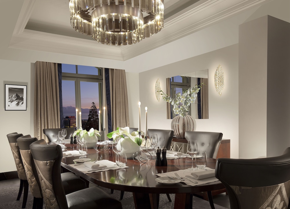 Royal Savoy Hotel and Spa Lausanne 59/84