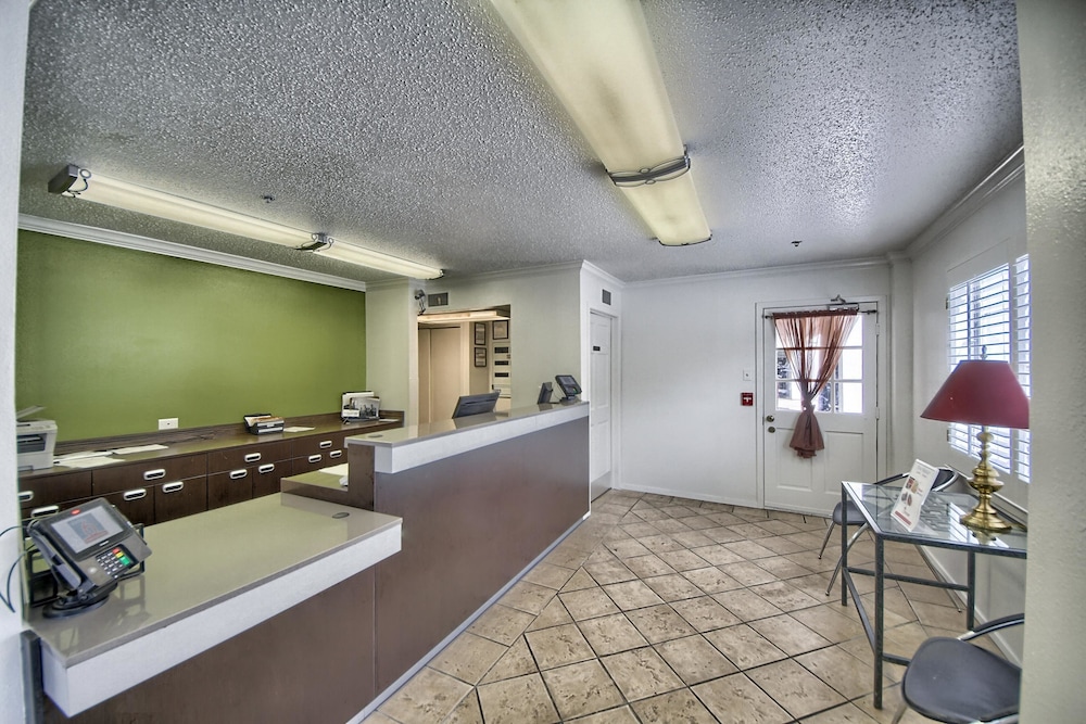 Studio 6 Extended Stay - San Antonio, TX - Medical Center 7/60