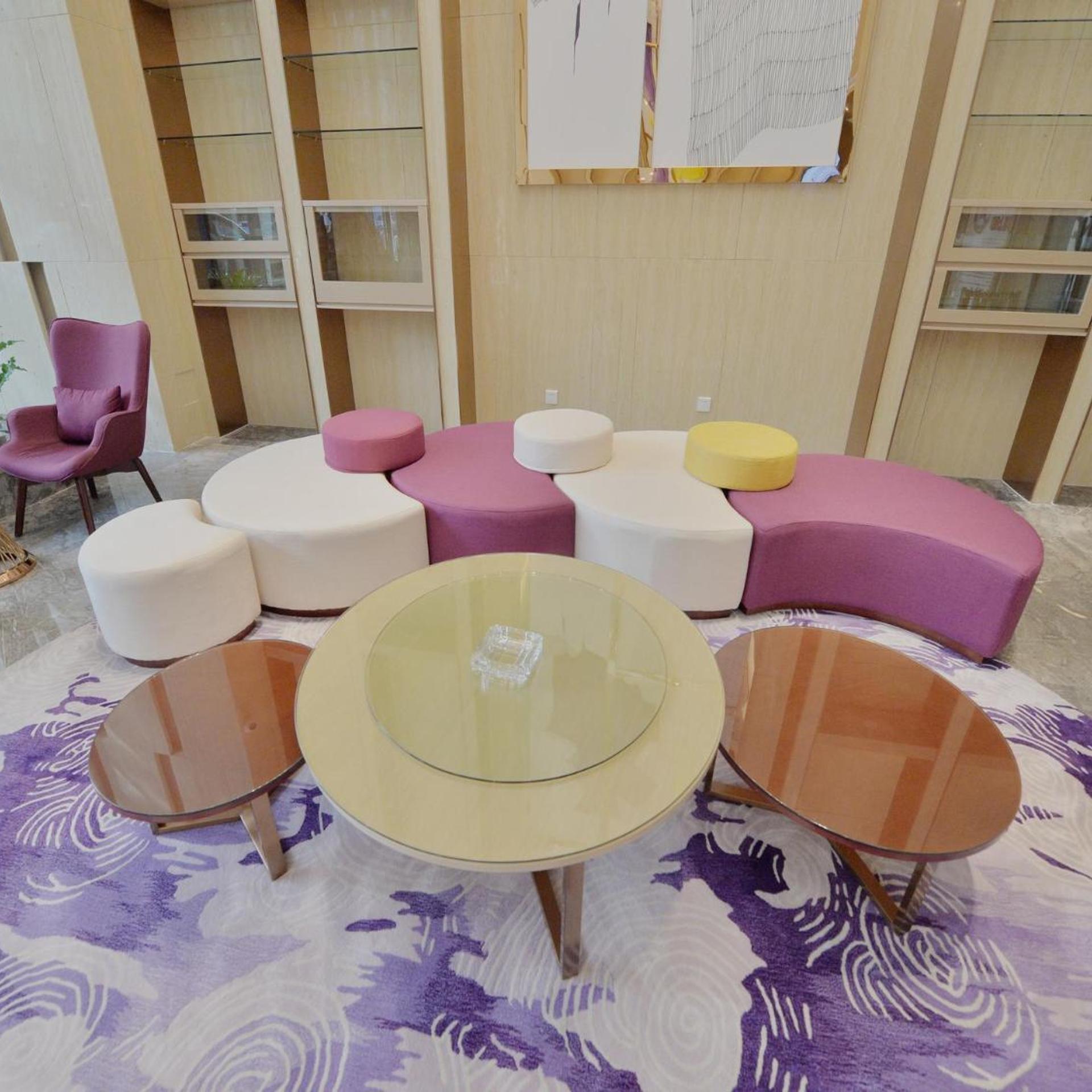 Lavande Hotel (Xingyi Jushan Avenue) 14/22